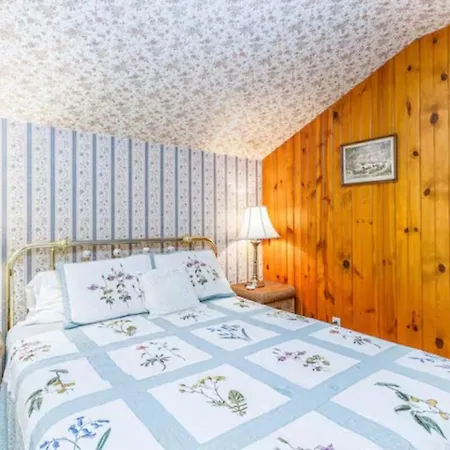 Briarstone Inn Unit 5